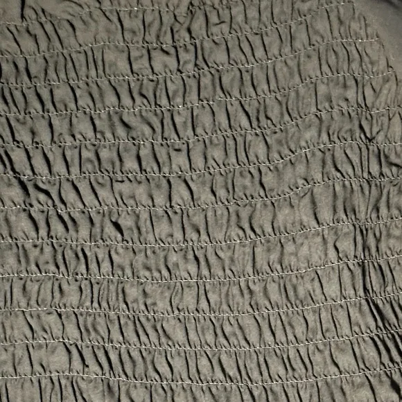 H&M crop top - Picture 2 of 4